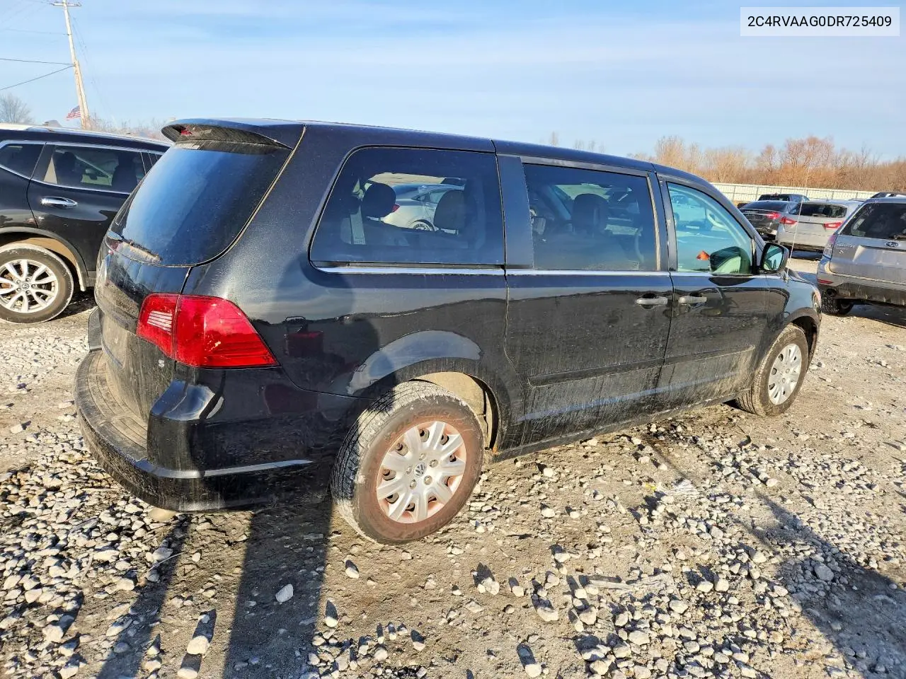 2013 Volkswagen Routan S VIN: 2C4RVAAG0DR725409 Lot: 79362875