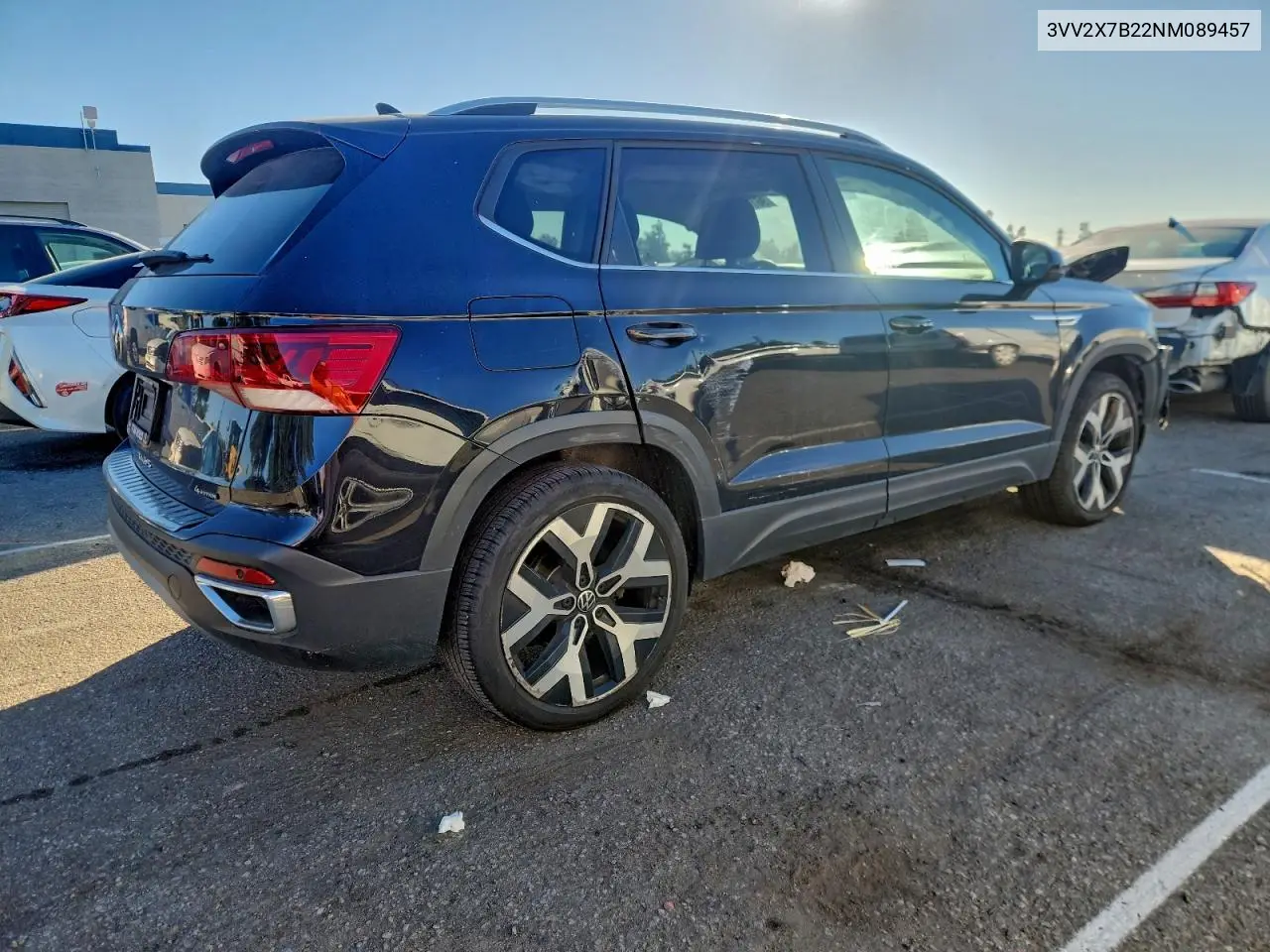 3VV2X7B22NM089457 2022 Volkswagen Taos Sel