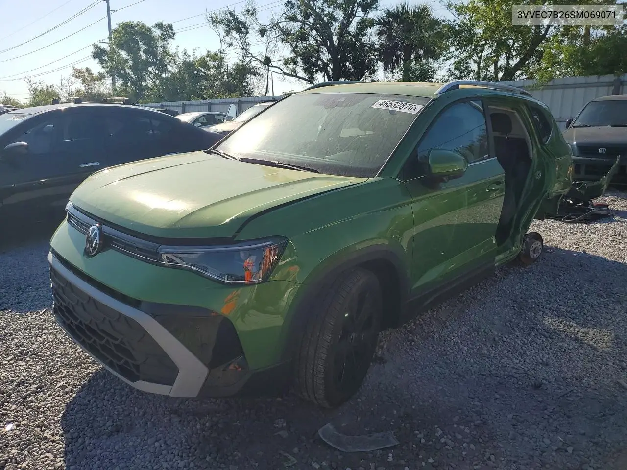 2025 Volkswagen Taos Se