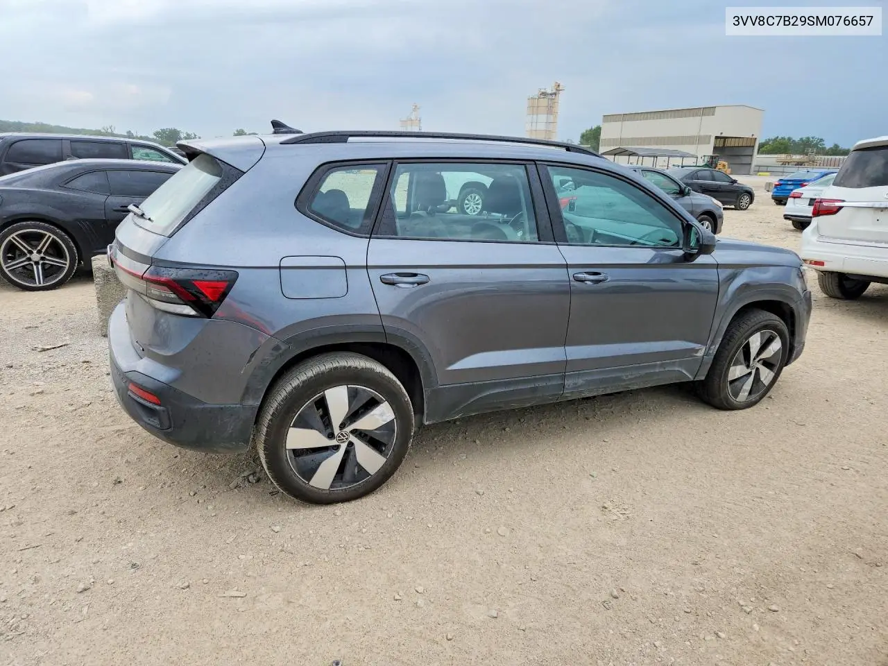2025 Volkswagen Taos S VIN: 3VV8C7B29SM076657 Lot: 60772316