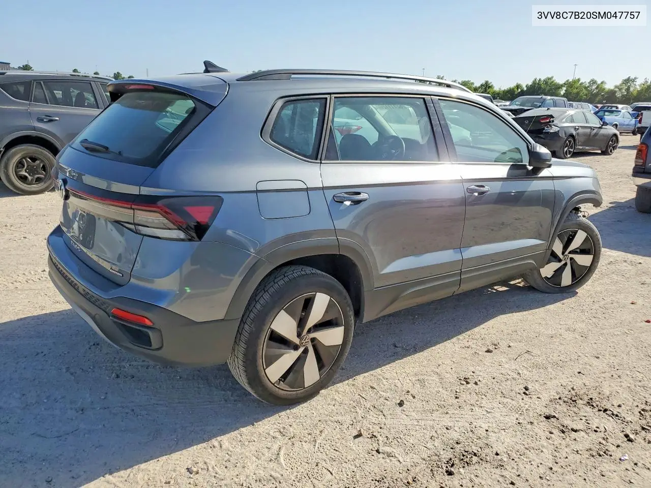2025 Volkswagen Taos S VIN: 3VV8C7B20SM047757 Lot: 62111126