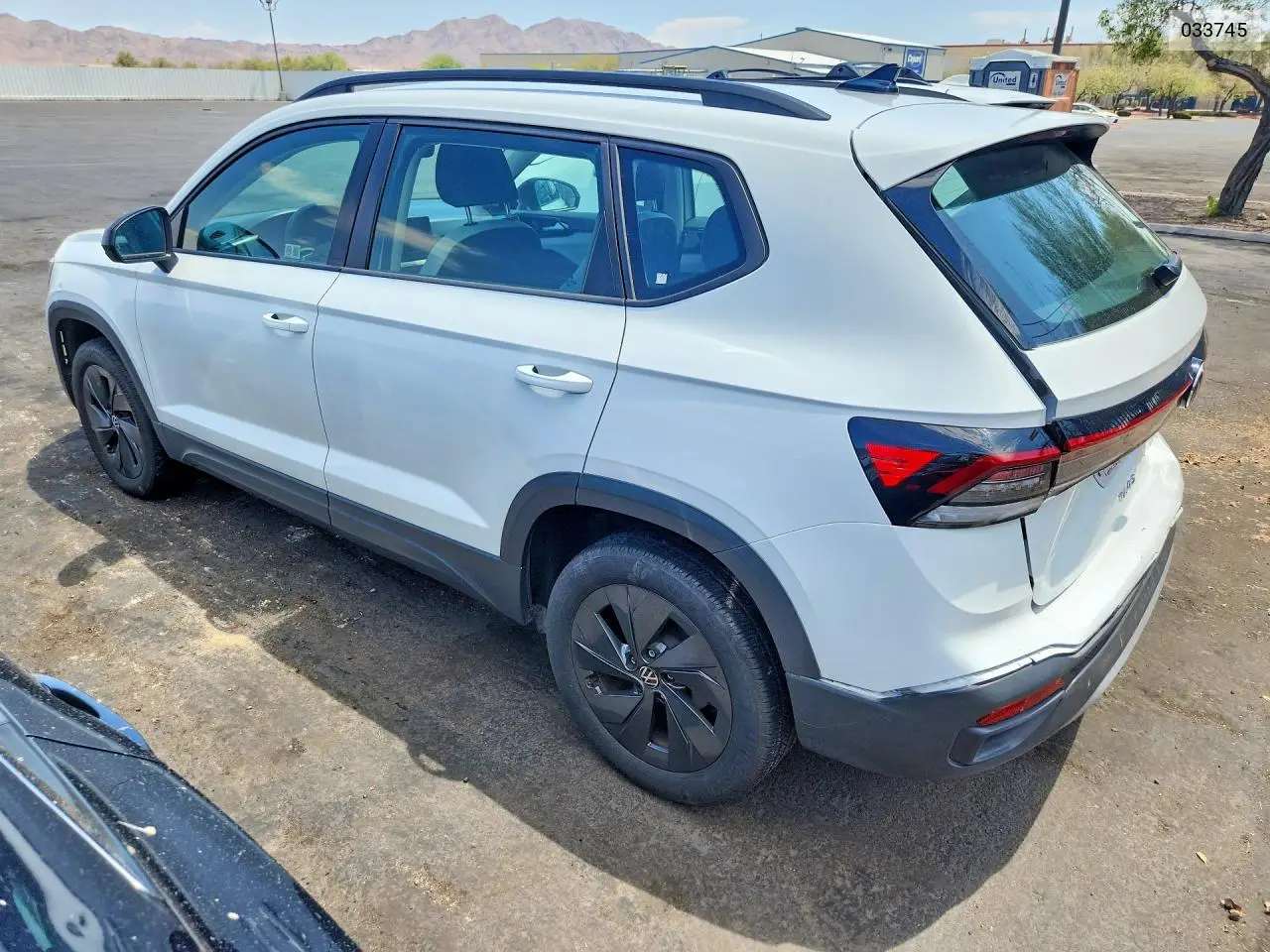2025 Volkswagen Taos S VIN: 033745 Lot: 62161246