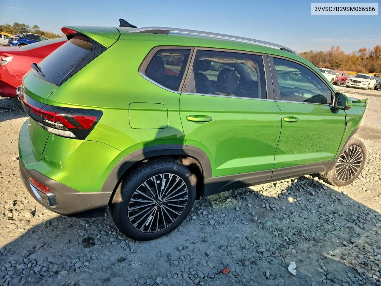 3VVSC7B29SM066586 2025 Volkswagen Taos Se