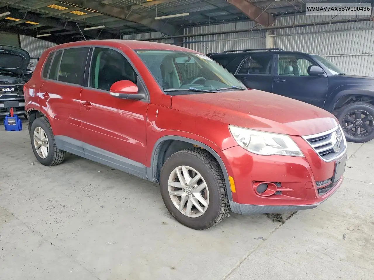 2011 Volkswagen Tiguan S VIN: WVGAV7AX5BW000436 Lot: 61730646