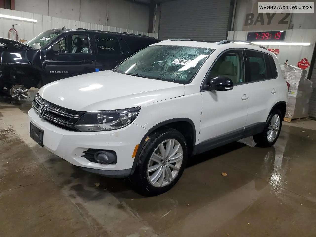 WVGBV7AX4DW504239 2013 Volkswagen Tiguan S