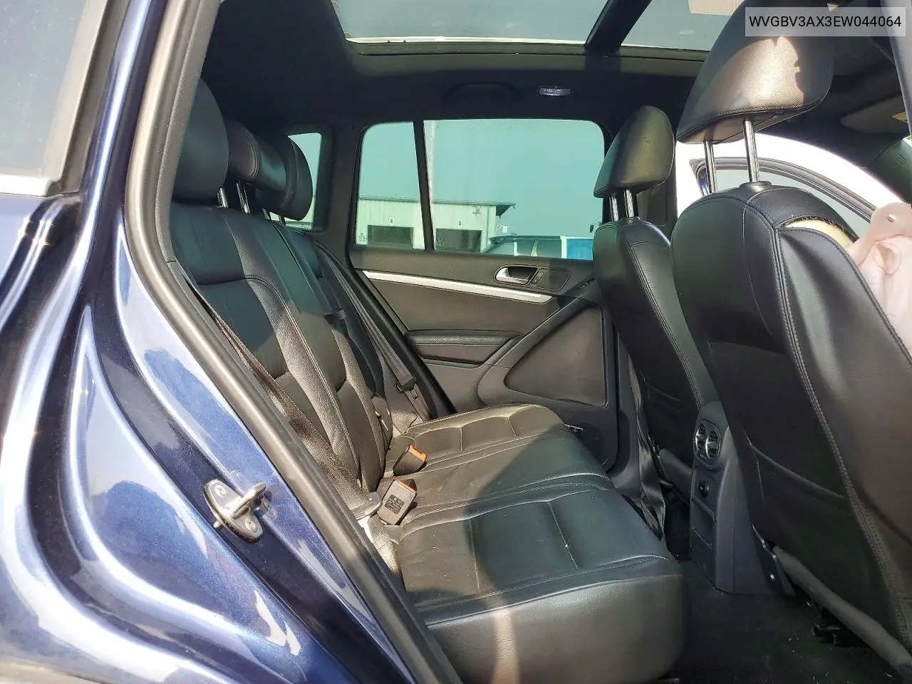2014 Volkswagen Tiguan S VIN: WVGBV3AX3EW044064 Lot: 61336206