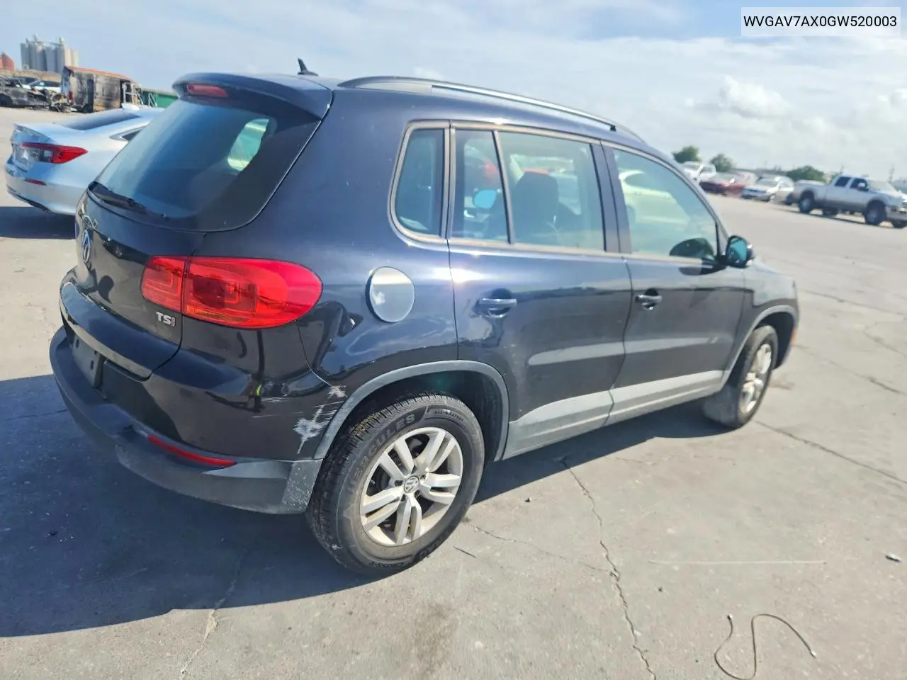 2016 Volkswagen Tiguan VIN: WVGAV7AX0GW520003 Lot: 49770146