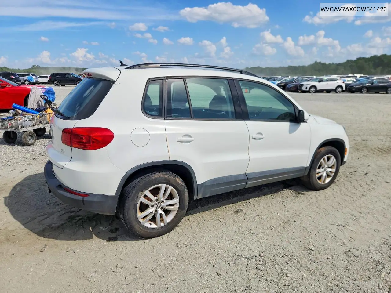 2016 Volkswagen Tiguan S VIN: WVGAV7AX0GW541420 Lot: 61116816