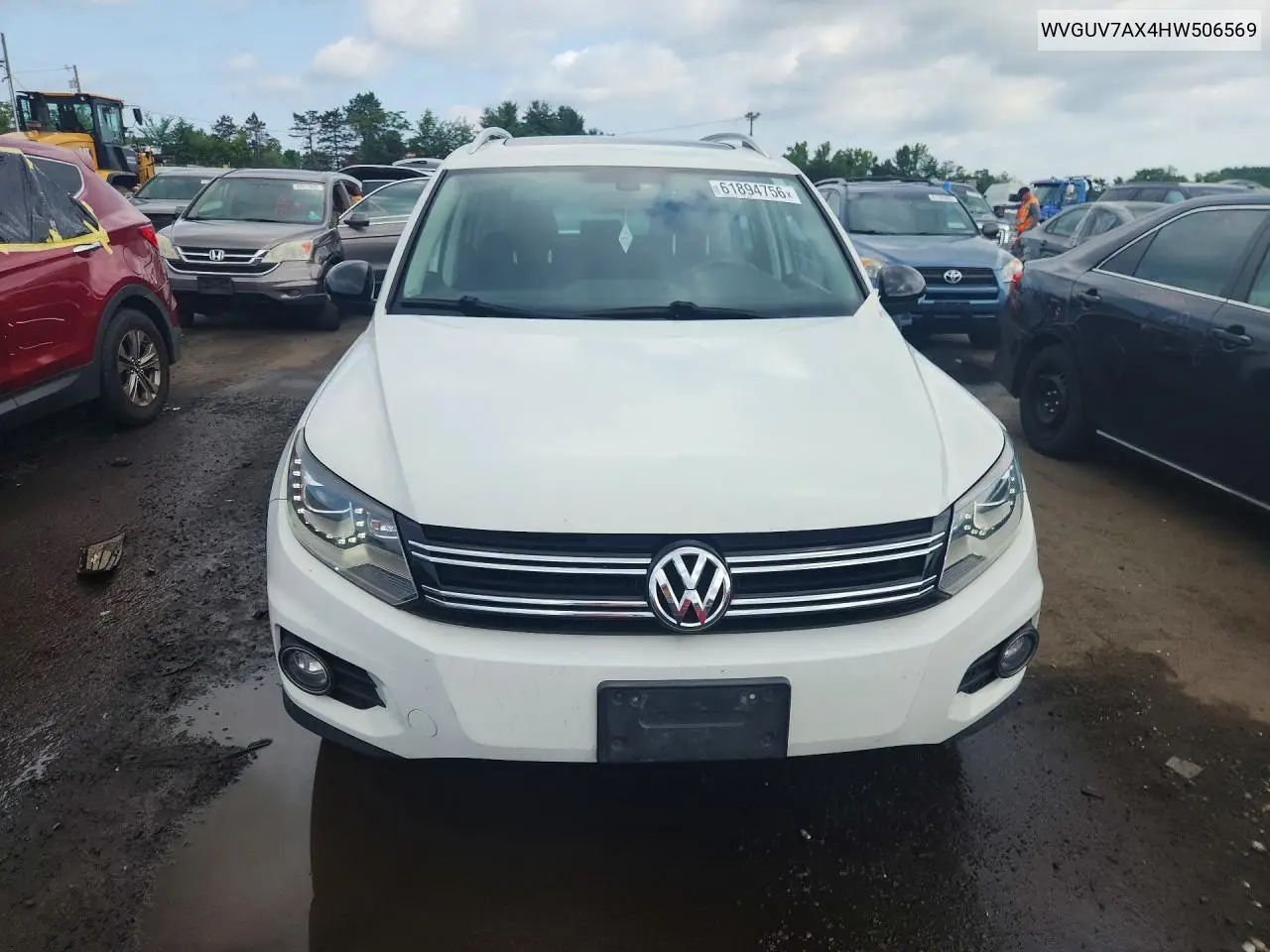 2017 Volkswagen Tiguan Sport VIN: WVGUV7AX4HW506569 Lot: 61894756