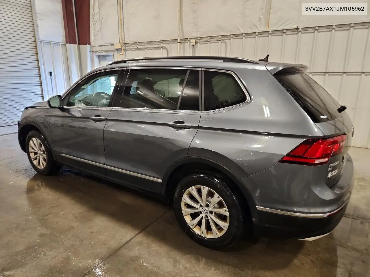 2018 Volkswagen Tiguan Se VIN: 3VV2B7AX1JM105962 Lot: 61350116