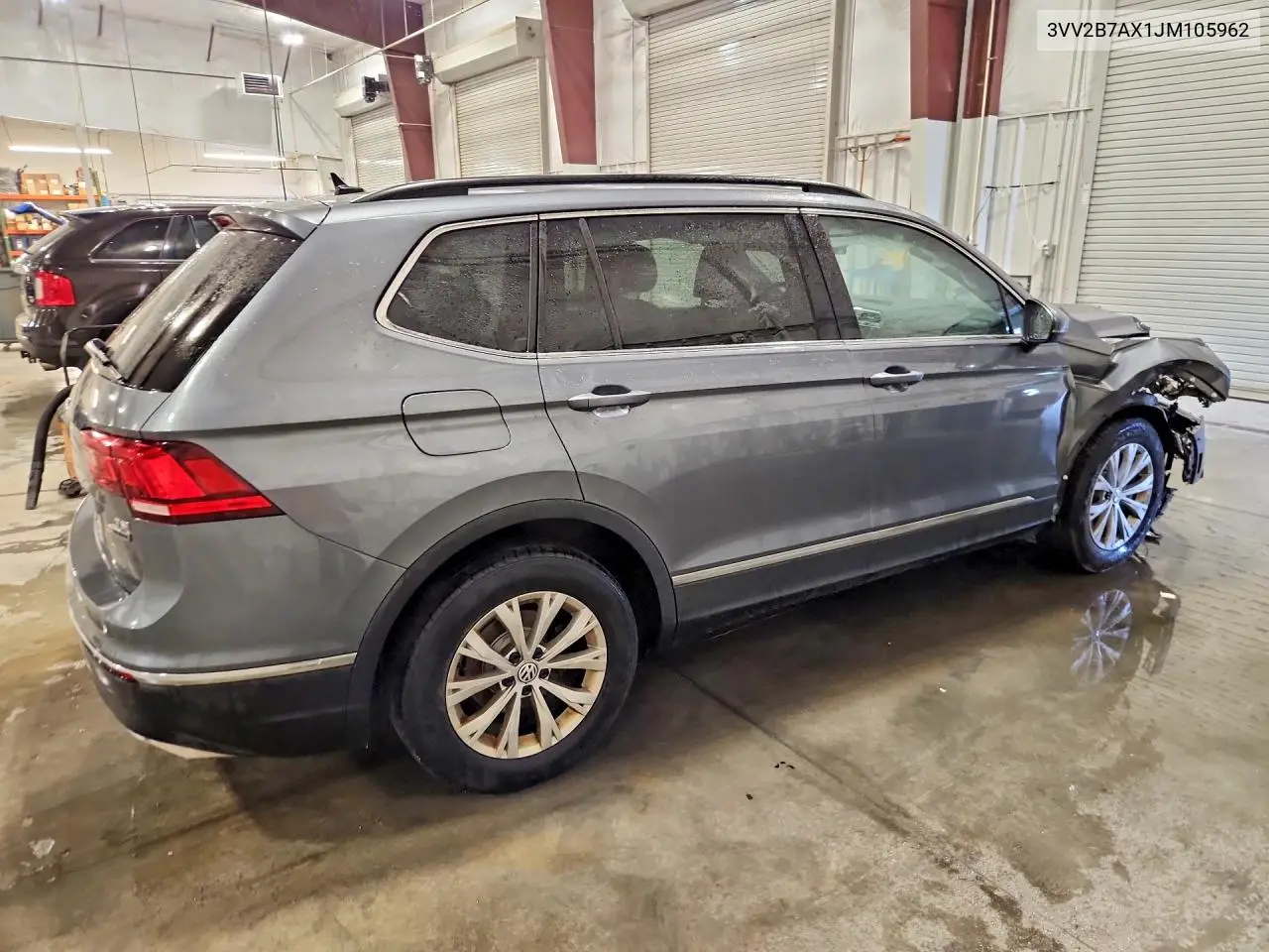 2018 Volkswagen Tiguan Se VIN: 3VV2B7AX1JM105962 Lot: 61350116