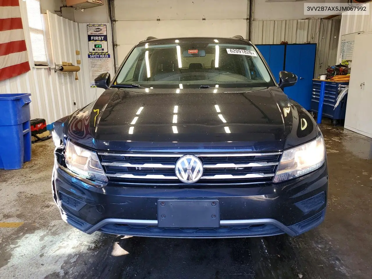 2018 Volkswagen Tiguan Se VIN: 3VV2B7AX5JM067992 Lot: 62091826