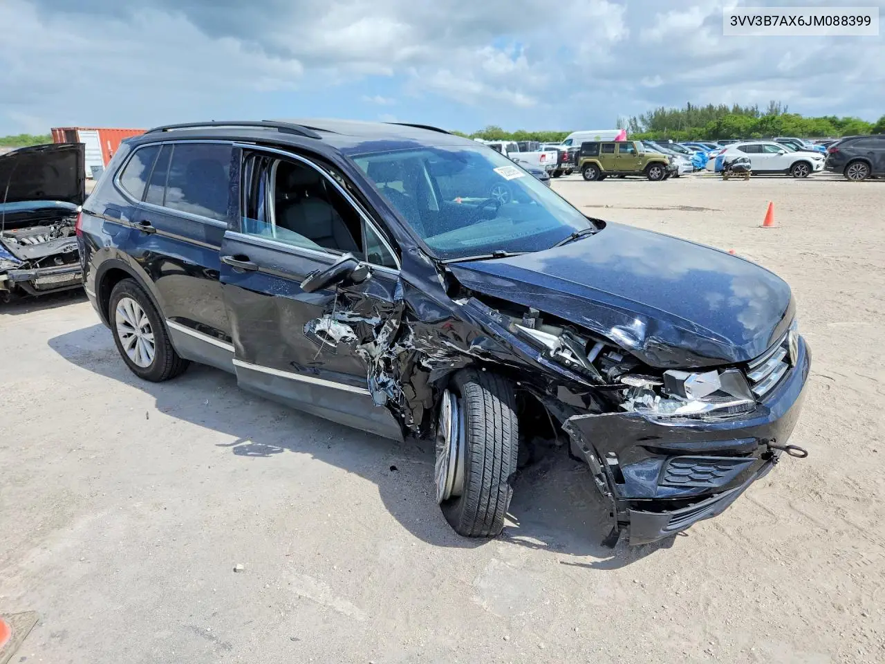 2018 Volkswagen Tiguan Se VIN: 3VV3B7AX6JM088399 Lot: 62099096