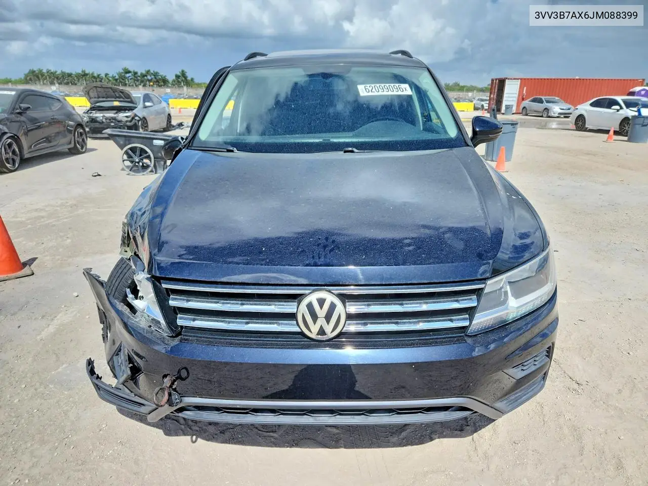 2018 Volkswagen Tiguan Se VIN: 3VV3B7AX6JM088399 Lot: 62099096