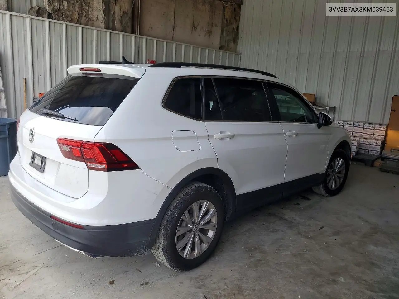 2019 Volkswagen Tiguan Se/Sel/Sel R-Line Jet-Black/Se VIN: 3VV3B7AX3KM039453 Lot: 61291076