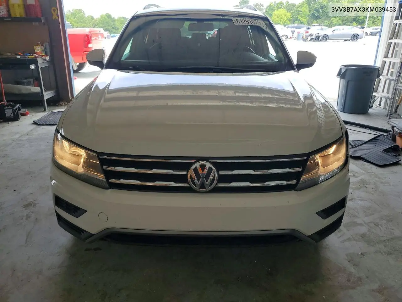 2019 Volkswagen Tiguan Se/Sel/Sel R-Line Jet-Black/Se VIN: 3VV3B7AX3KM039453 Lot: 61291076