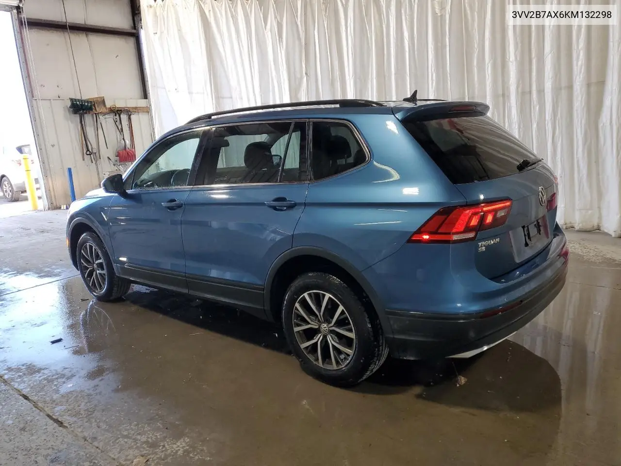 3VV2B7AX6KM132298 2019 Volkswagen Tiguan Se