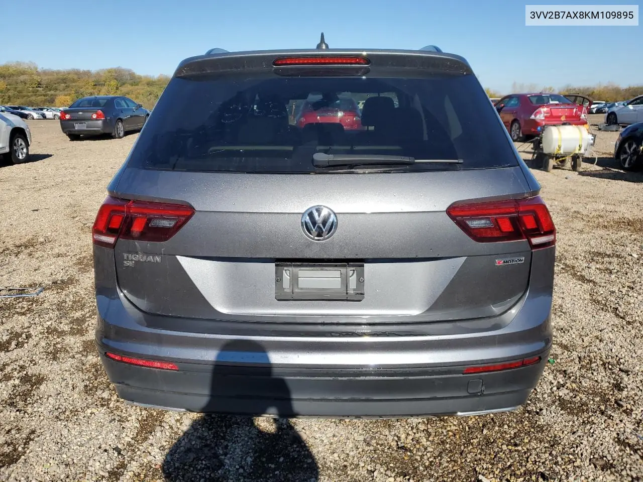 3VV2B7AX8KM109895 2019 Volkswagen Tiguan Se