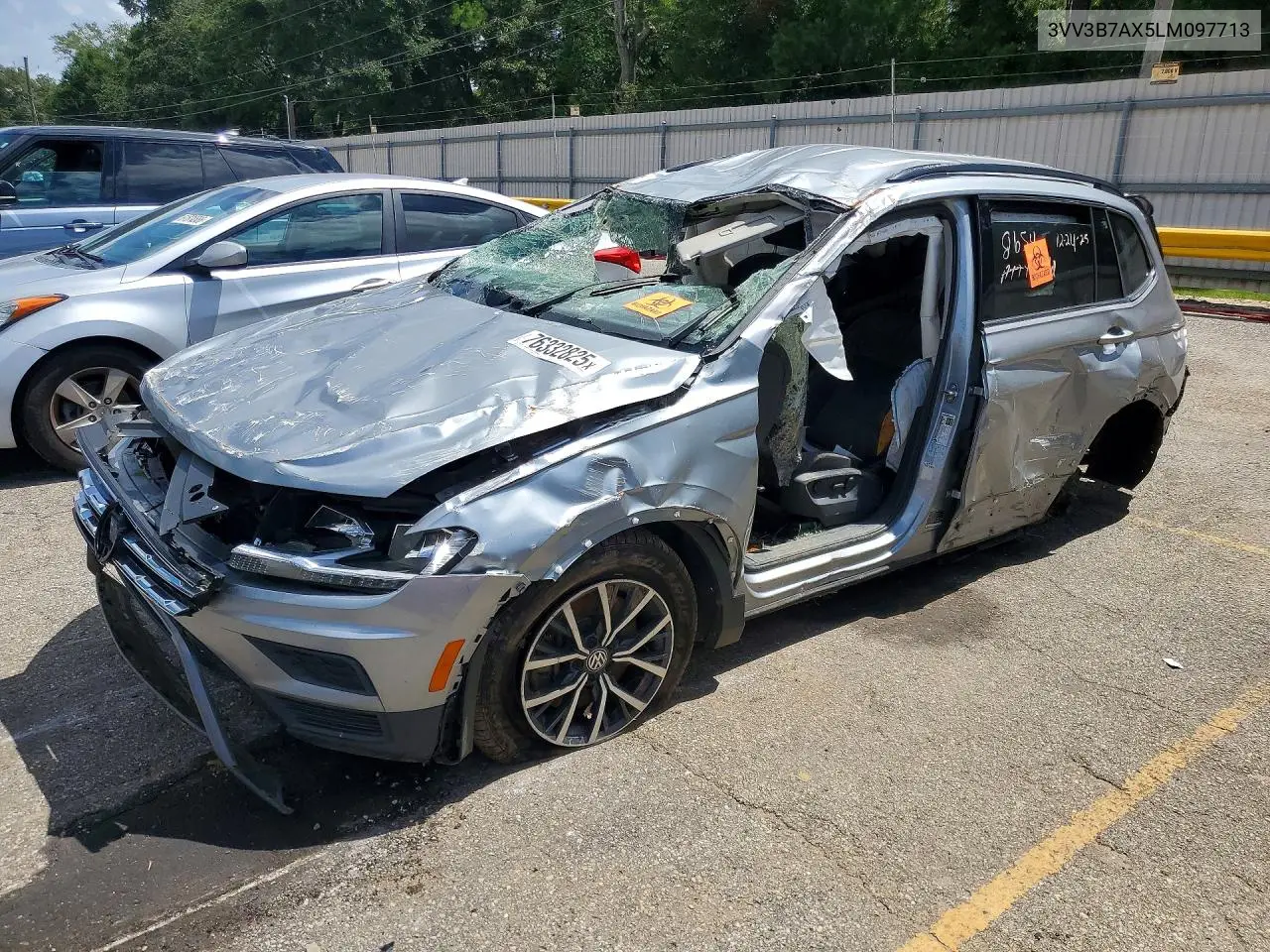 2020 Volkswagen Tiguan Se VIN: 3VV3B7AX5LM097713 Lot: 76332825