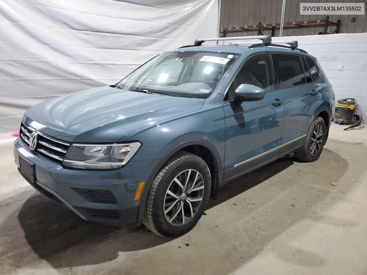 3VV2B7AX3LM135502 2020 Volkswagen Tiguan Se