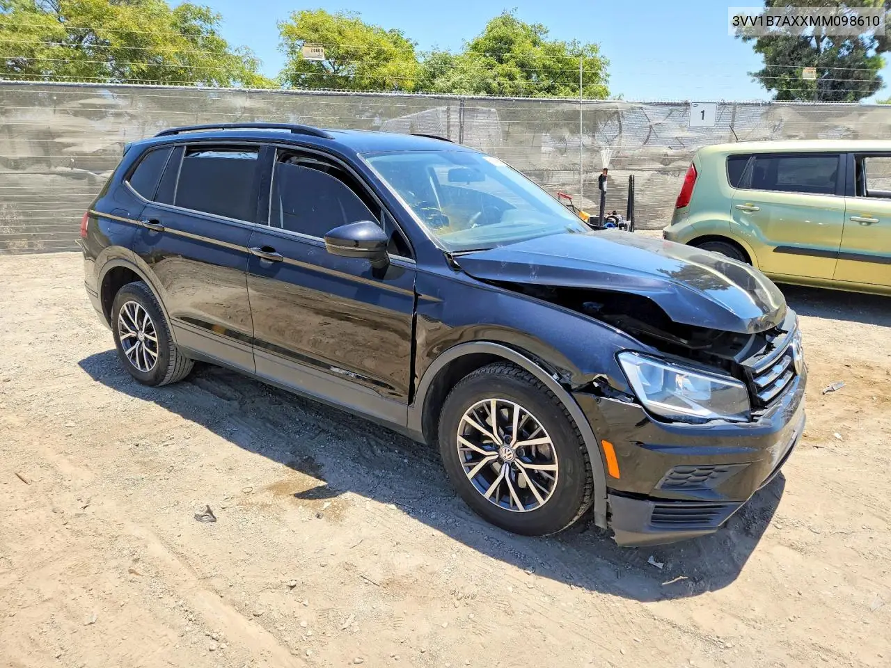 2021 Volkswagen Tiguan S VIN: 3VV1B7AXXMM098610 Lot: 60140866