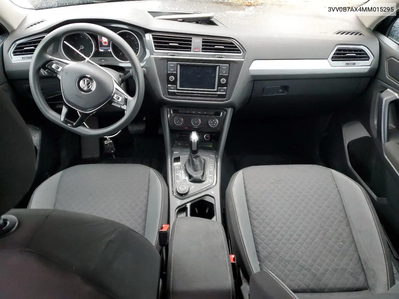 3VV0B7AX4MM015295 2021 Volkswagen Tiguan S