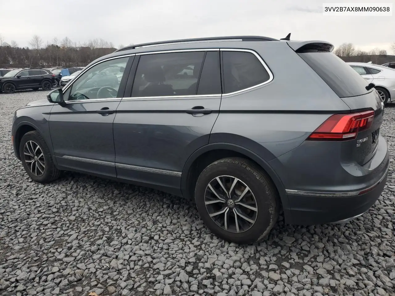 3VV2B7AX8MM090638 2021 Volkswagen Tiguan Se