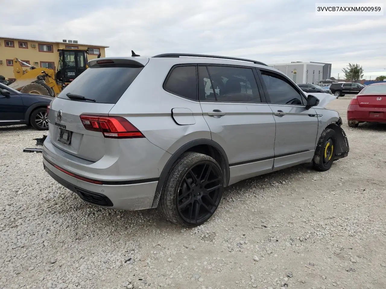 3VVCB7AXXNM000959 2022 Volkswagen Tiguan Se R-Line Black