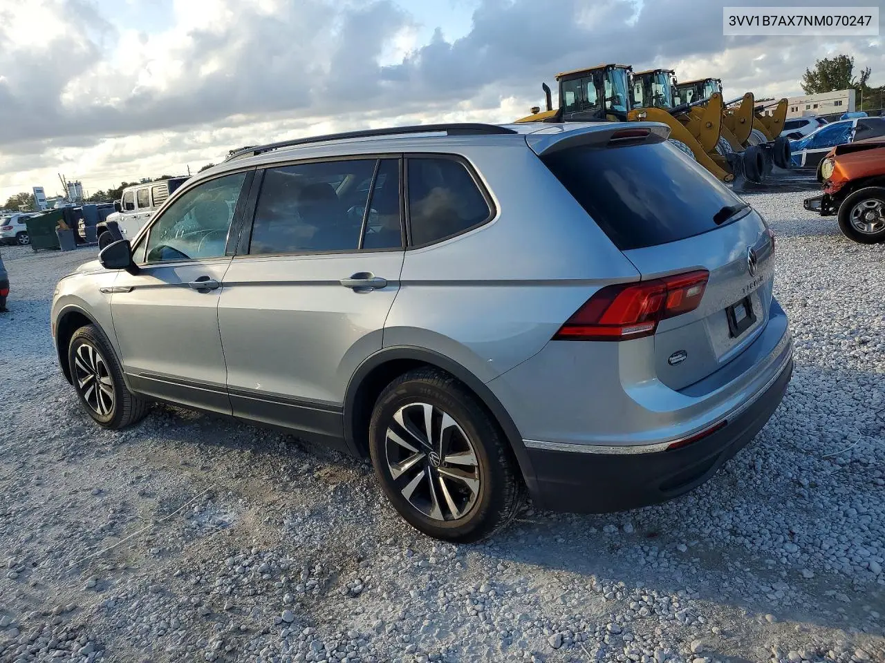 3VV1B7AX7NM070247 2022 Volkswagen Tiguan S