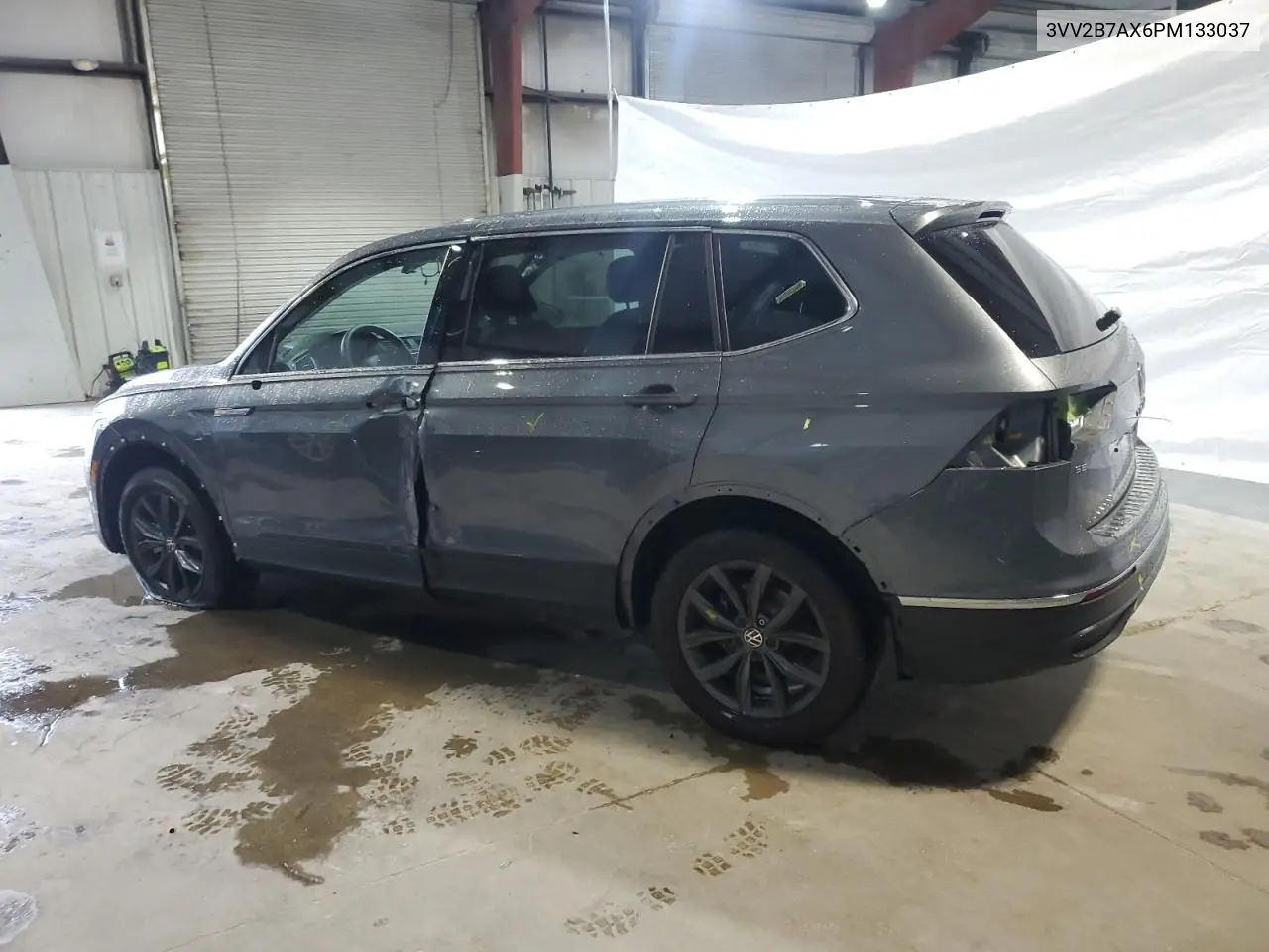 3VV2B7AX6PM133037 2023 Volkswagen Tiguan Se