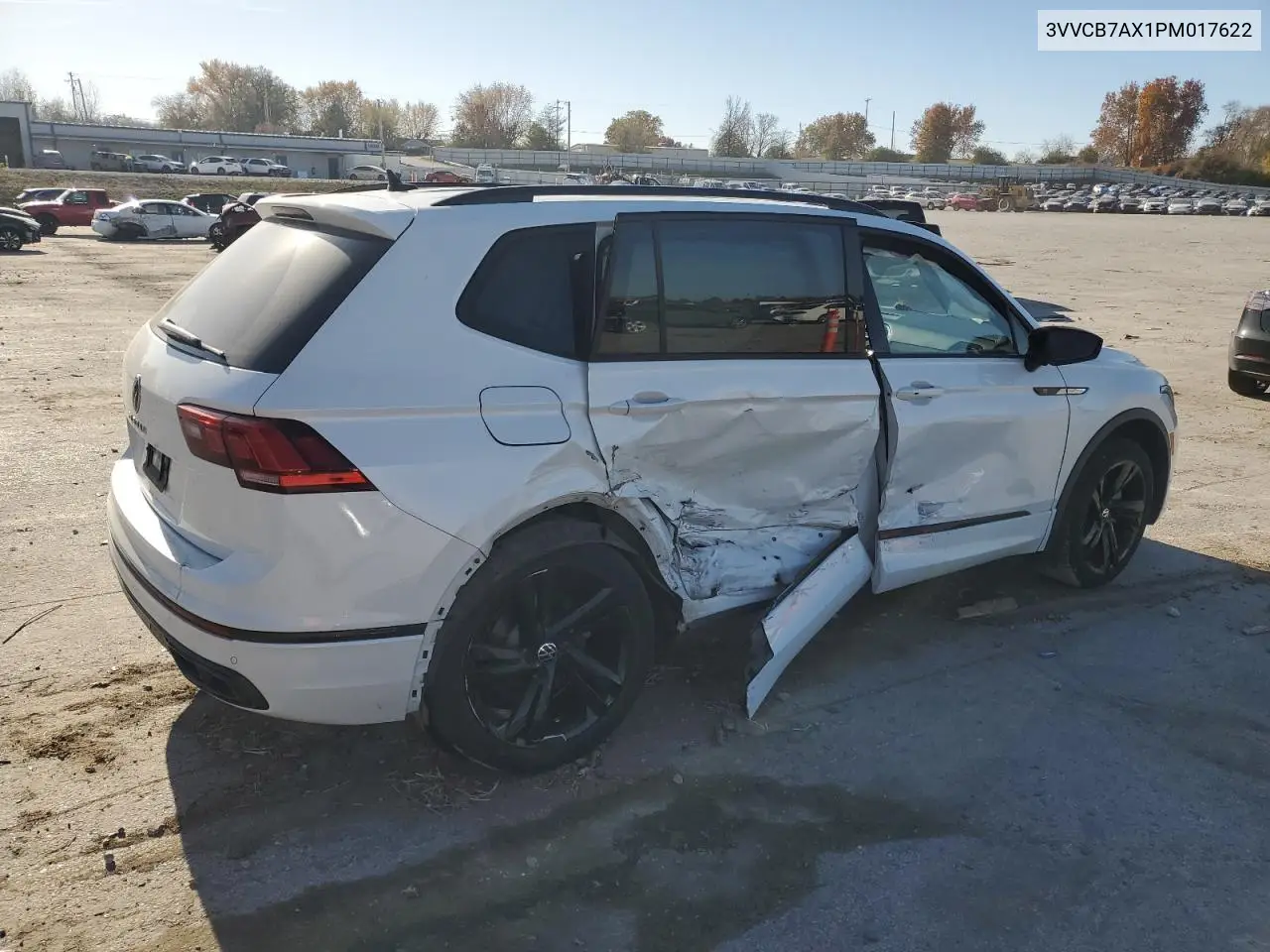 3VVCB7AX1PM017622 2023 Volkswagen Tiguan Se R-Line Black