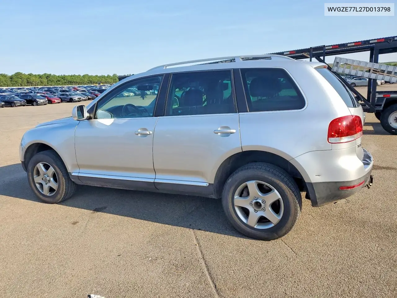 2007 Volkswagen Touareg V6 VIN: WVGZE77L27D013798 Lot: 61882456