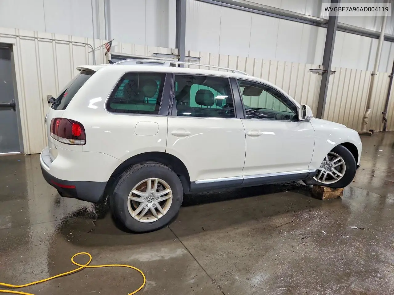 2010 Volkswagen Touareg V6 VIN: WVGBF7A96AD004119 Lot: 85619615