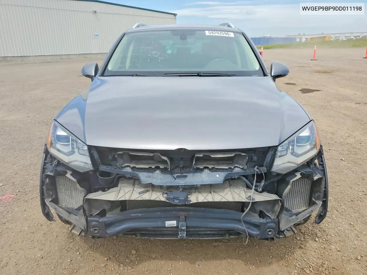 2013 Volkswagen Touareg V6 Tdi VIN: WVGEP9BP9DD011198 Lot: 59293596