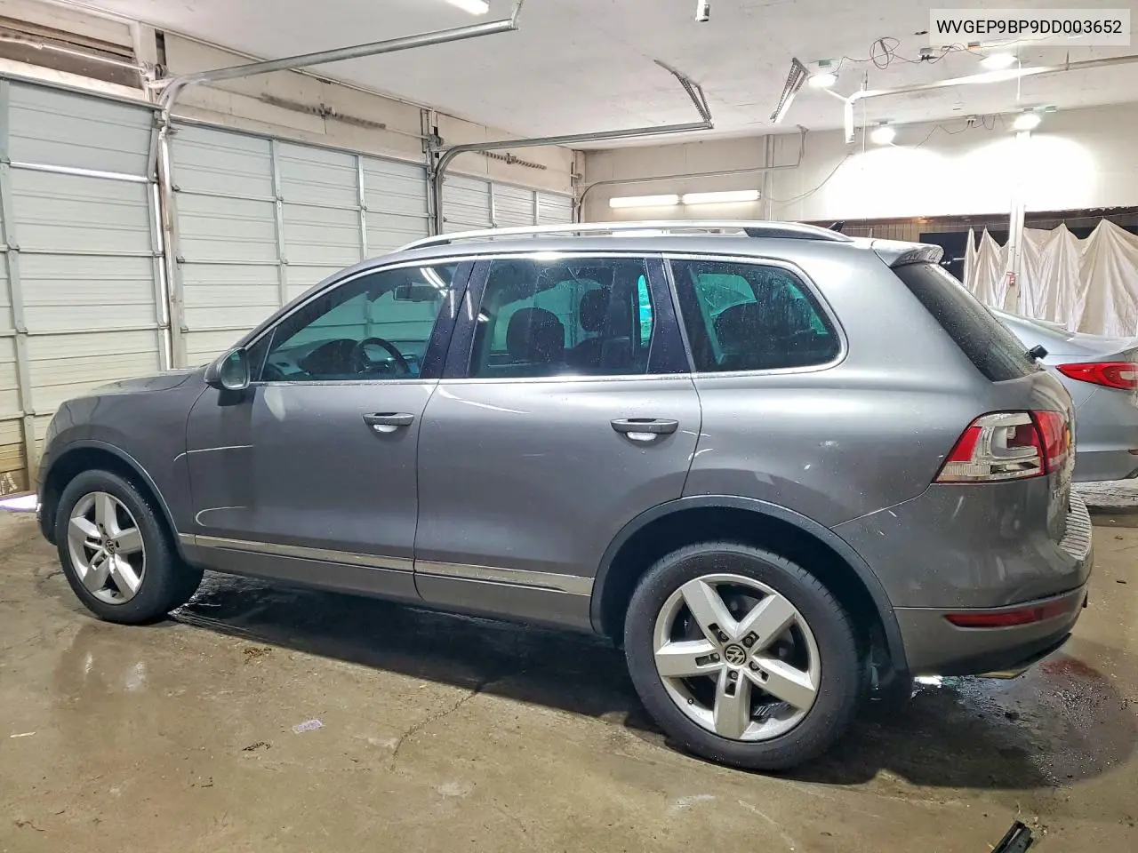 2013 Volkswagen Touareg V6 Tdi VIN: WVGEP9BP9DD003652 Lot: 59900736