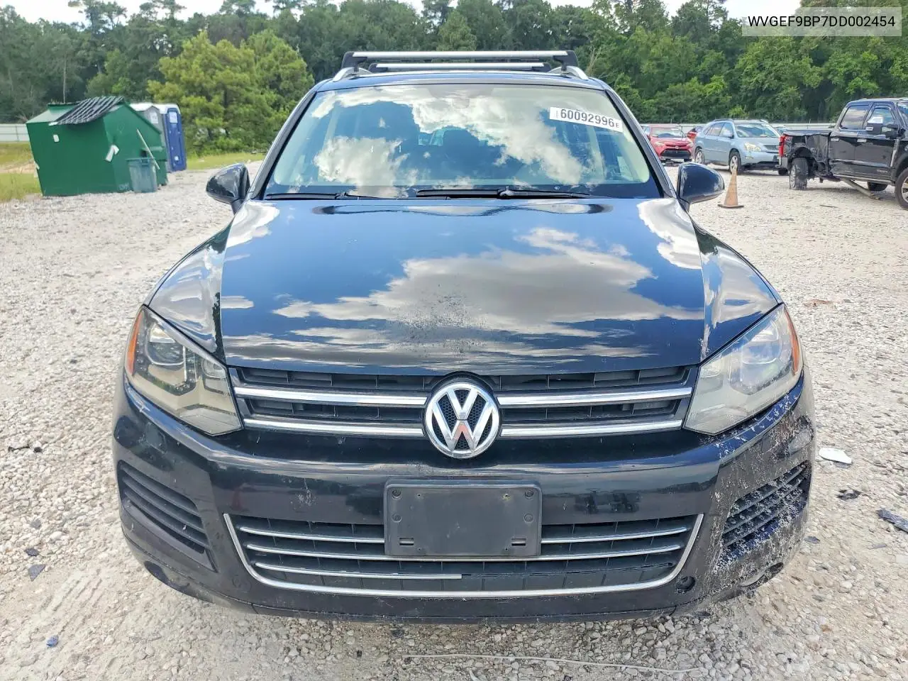 2013 Volkswagen Touareg V6 VIN: WVGEF9BP7DD002454 Lot: 60092996