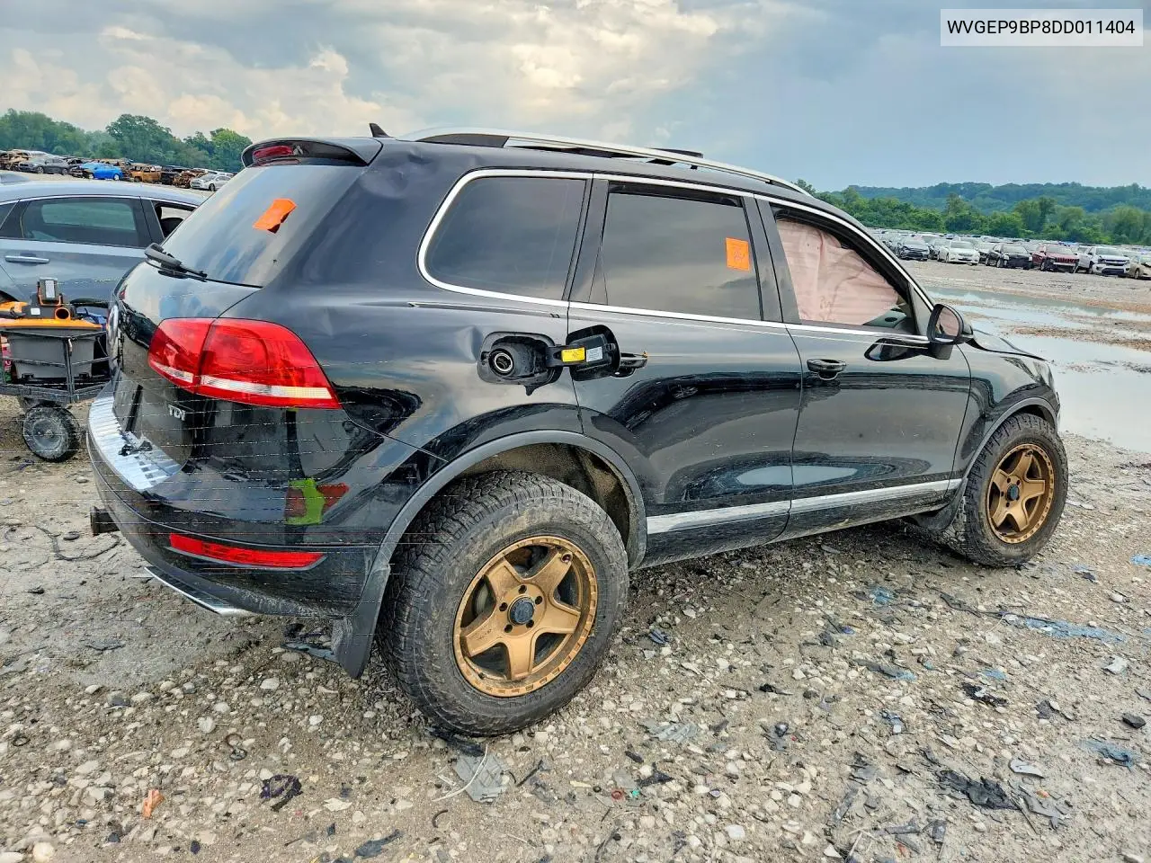2013 Volkswagen Touareg V6 Tdi VIN: WVGEP9BP8DD011404 Lot: 60248496
