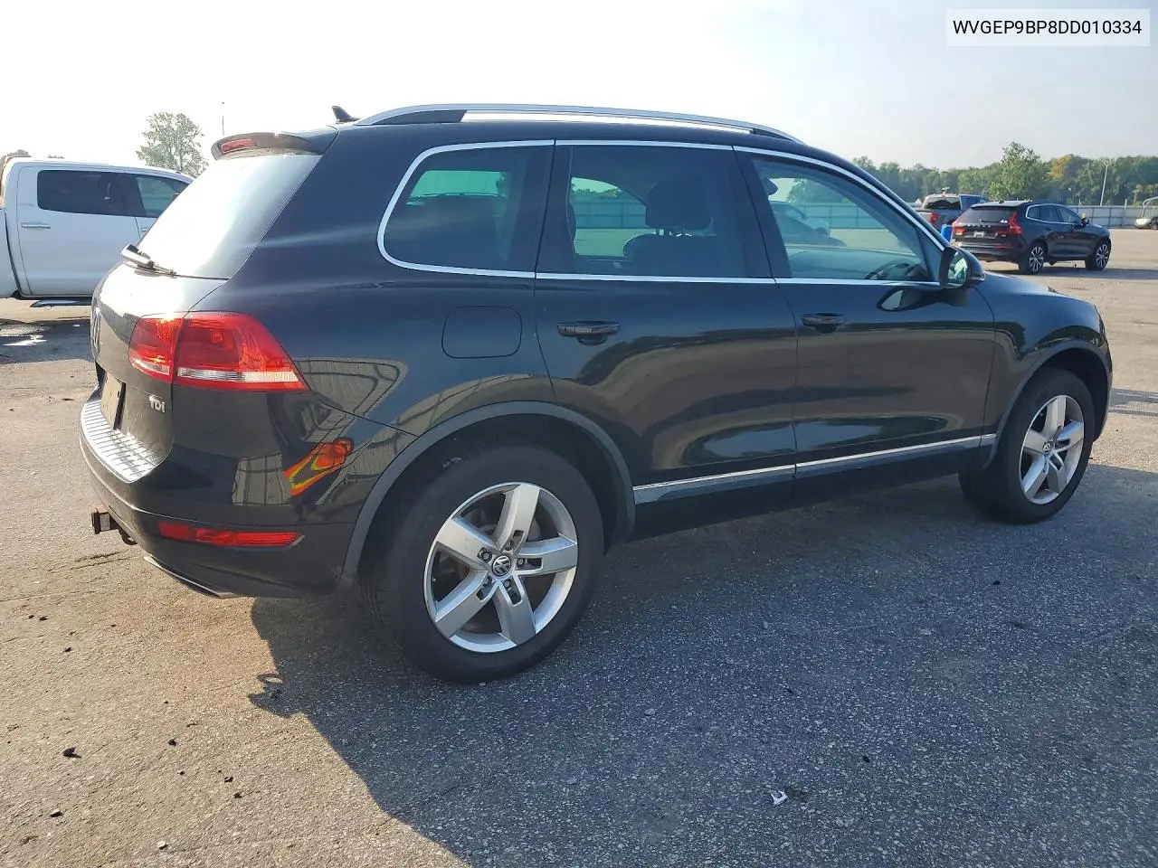2013 Volkswagen Touareg V6 Tdi VIN: WVGEP9BP8DD010334 Lot: 60290756