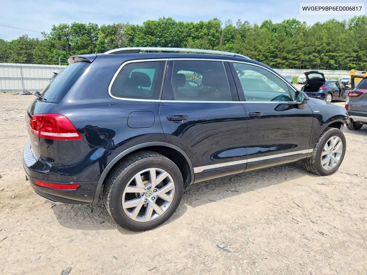 2014 Volkswagen Touareg V6 Tdi VIN: WVGEP9BP6ED006817 Lot: 56081816