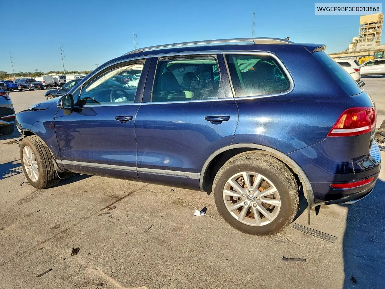 2014 Volkswagen Touareg V6 Tdi VIN: WVGEP9BP3ED013868 Lot: 74248265