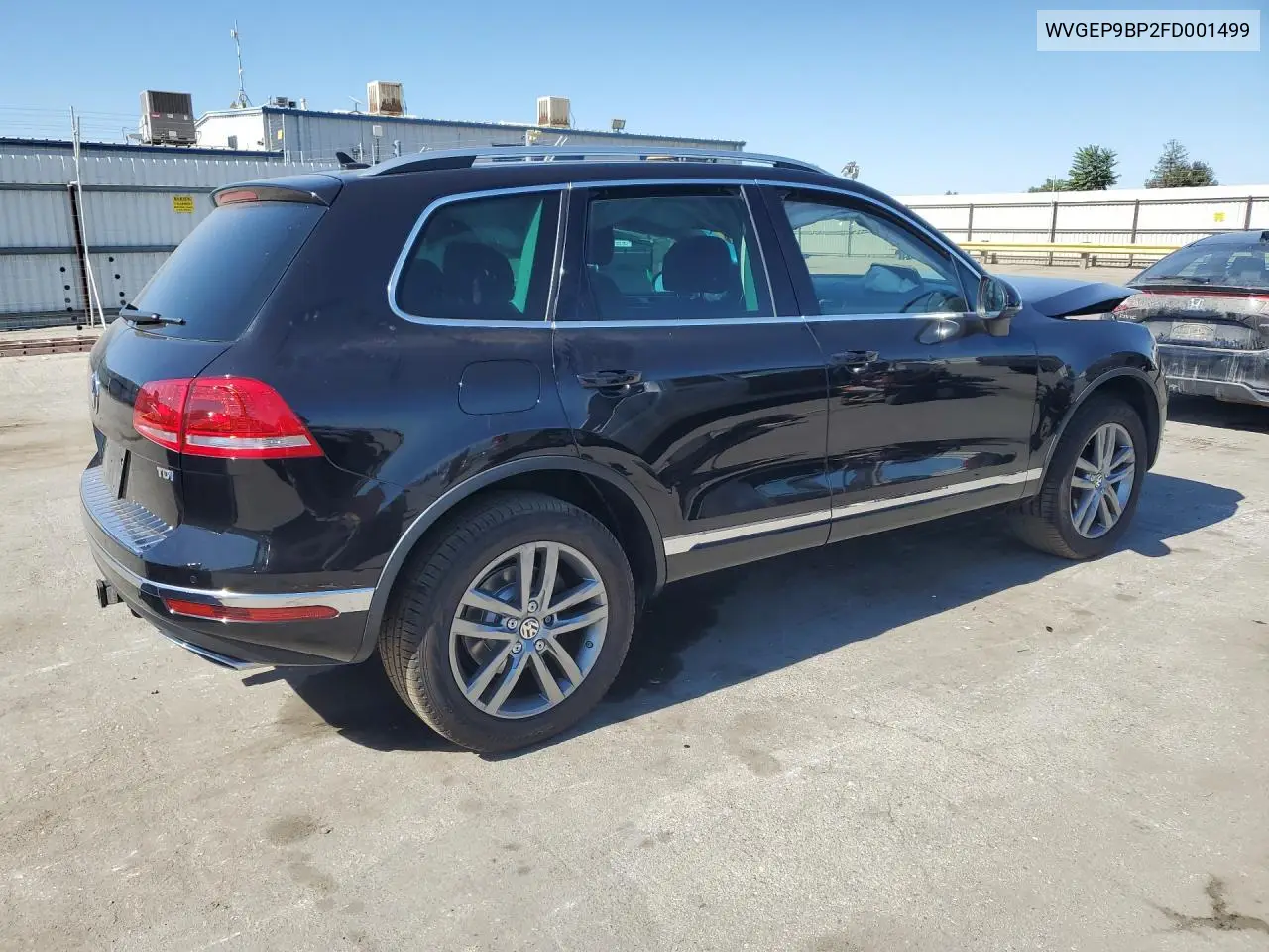 2015 Volkswagen Touareg V6 Tdi VIN: WVGEP9BP2FD001499 Lot: 60083186