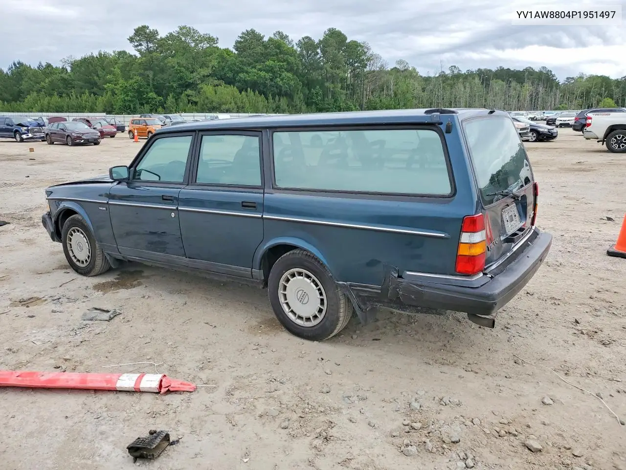 1993 Volvo 240 VIN: YV1AW8804P1951497 Lot: 53198386
