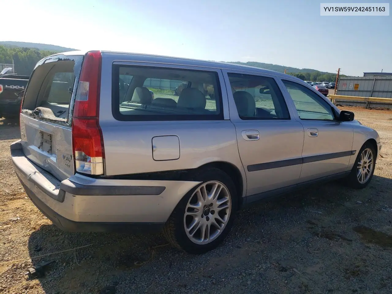 2004 Volvo V70 Fwd VIN: YV1SW59V242451163 Lot: 57047706