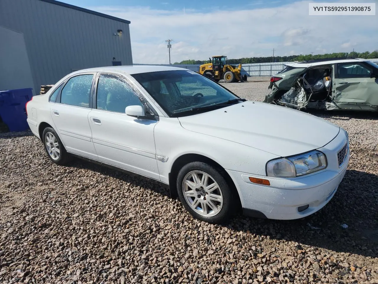 2005 Volvo S80 2.5T VIN: YV1TS592951390875 Lot: 52866136