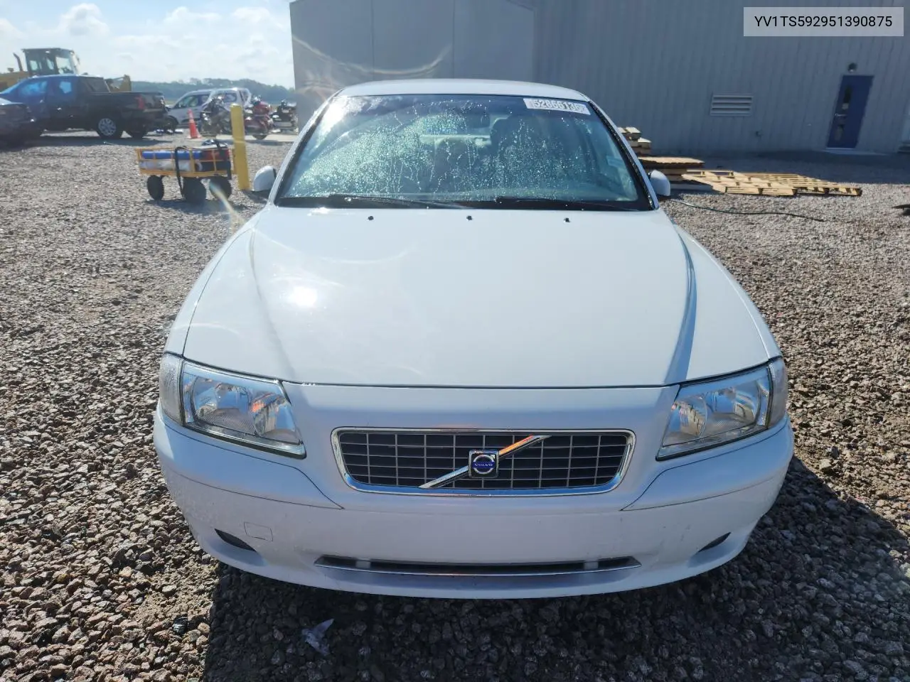 2005 Volvo S80 2.5T VIN: YV1TS592951390875 Lot: 52866136