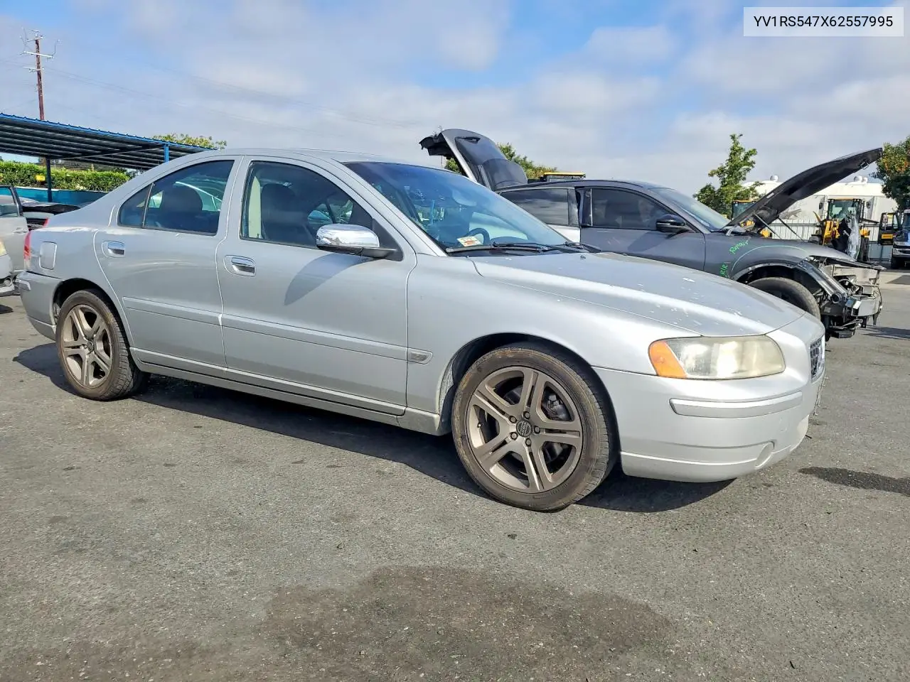 2006 Volvo S60 T5 VIN: YV1RS547X62557995 Lot: 58097346