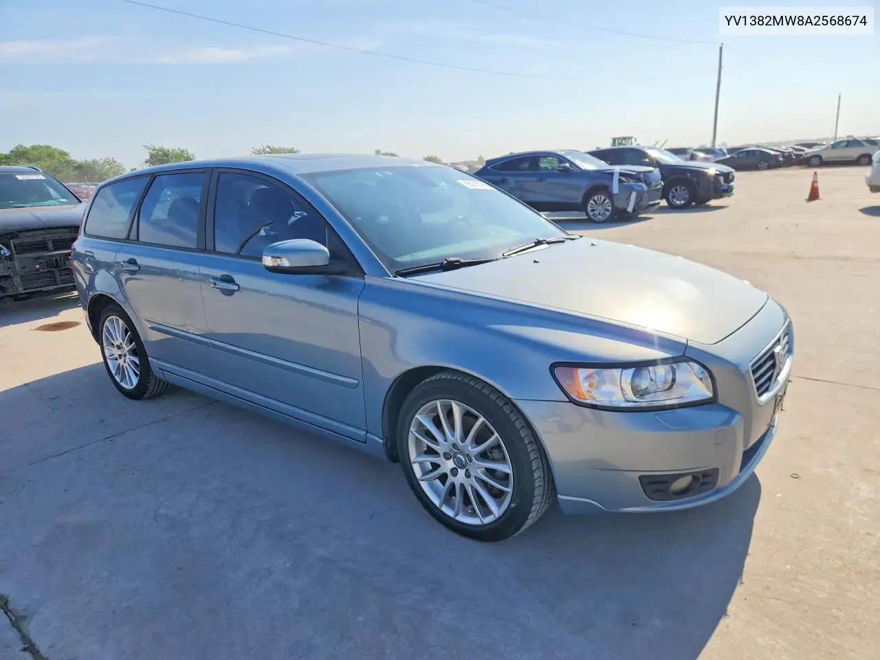 2010 Volvo V50 2.4I VIN: YV1382MW8A2568674 Lot: 55215136
