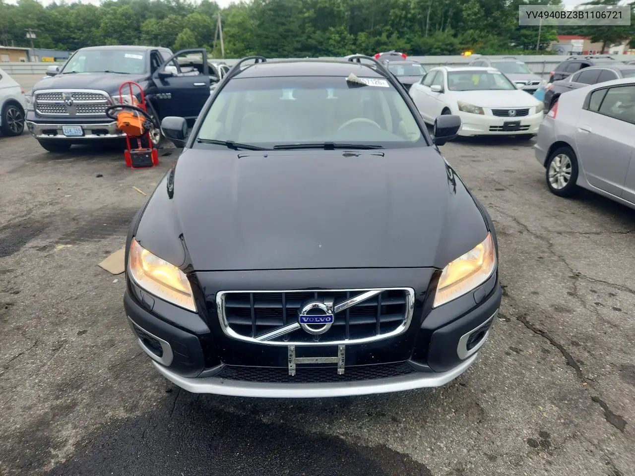 2011 Volvo Xc70 3.2 VIN: YV4940BZ3B1106721 Lot: 57757126