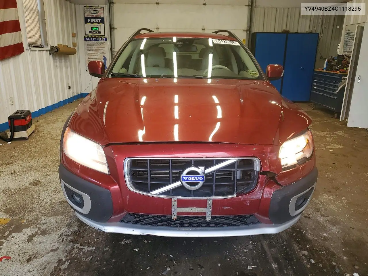 2012 Volvo Xc70 3.2 VIN: YV4940BZ4C1118295 Lot: 58422396