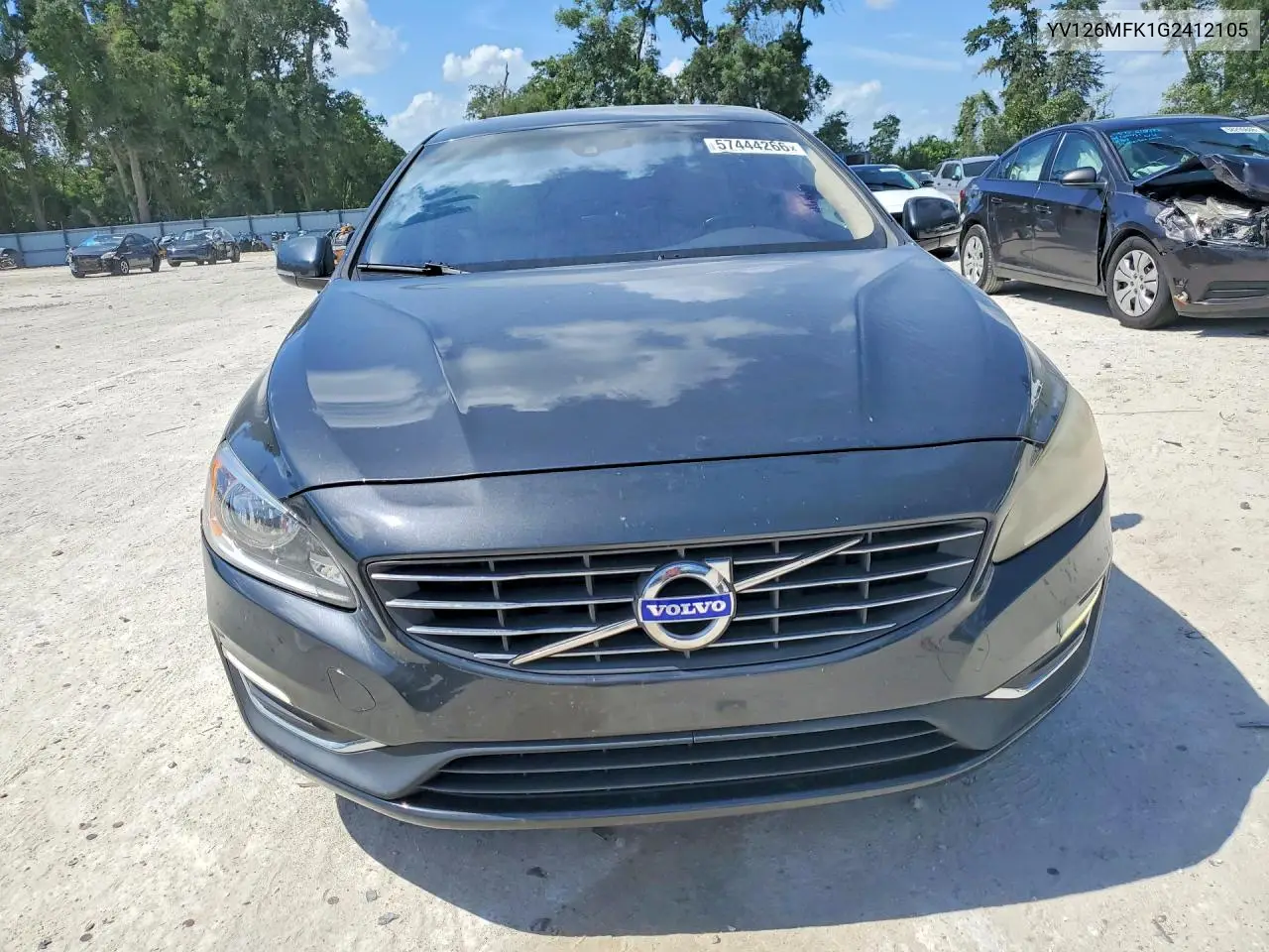 2016 Volvo S60 Premier VIN: YV126MFK1G2412105 Lot: 57444266